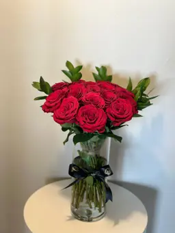 Attractive Red